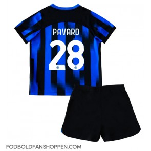 Inter Milan Benjamin Pavard #28 Hjemmebanetrøje Børn 2023-24 Kortærmet (+ Korte bukser)